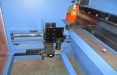 عملکرد بالا CNC هیدرولیک 3mm 100 تن مطبوعات ترمز و خم ماشین
