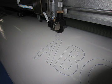 vinyl cutting machine with red dot and silhouette cutting function for custom vinyl decals
